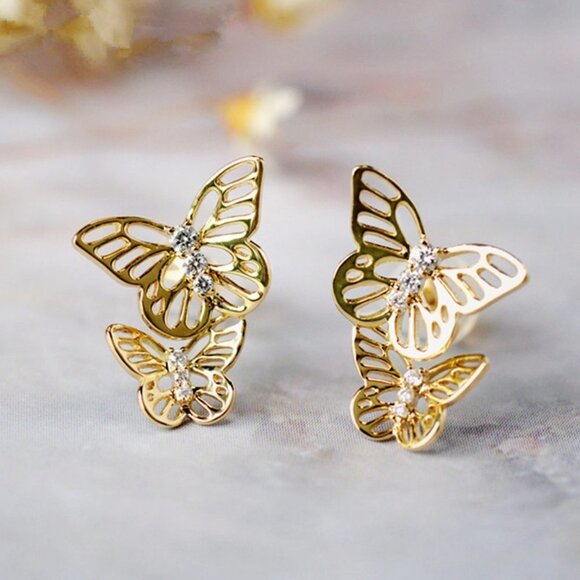 🎀 18K Gold Plated Jewelry Micro CZ Studs Earrings for Women, HA4504 - Picture 6 of 7